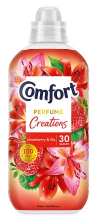 Comfort Strawberry & Lily, Perfume Creations Fabric Conditioner 30 Washes (900ml)