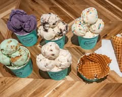 Parlour Ice Cream - Kelowna (3405 Lakeshore Road)