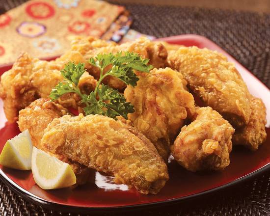 Golden Fried Chicken Wings