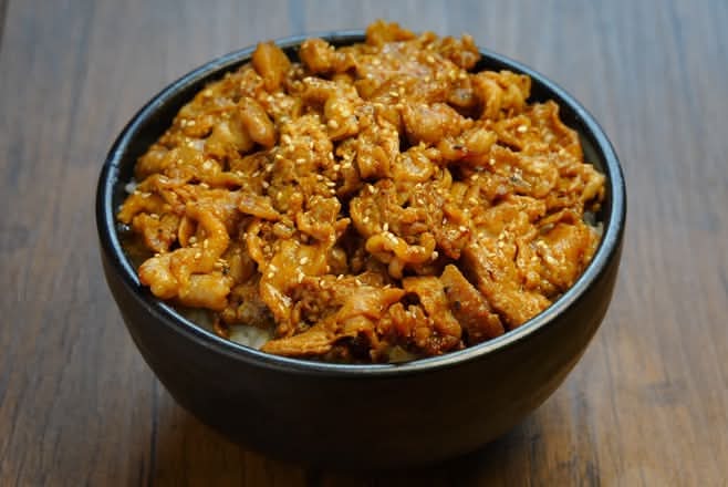 ガッツリスタミナ丼!!野郎の道!!～ 四日市北店～ delivery & takeaway