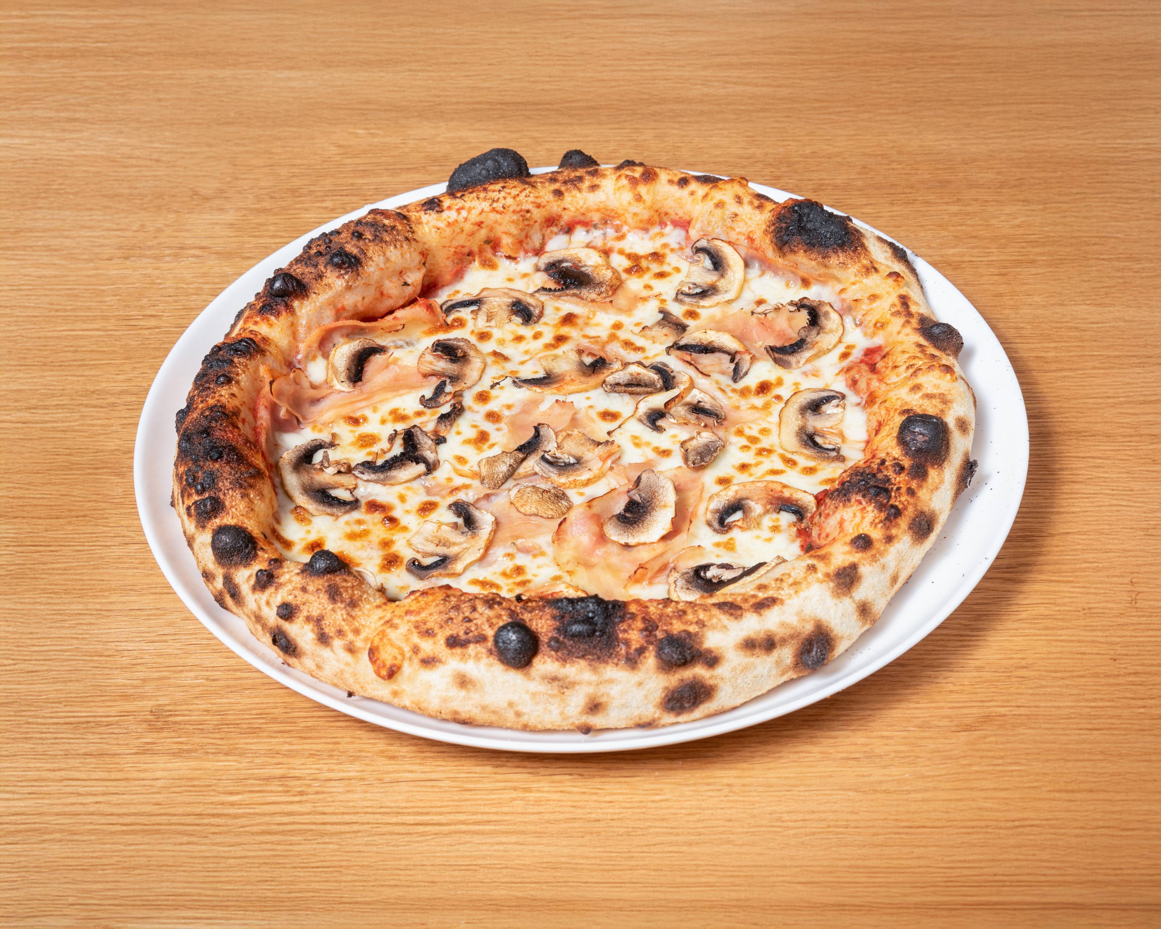 Pizza Regina