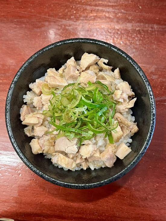 炭火焼鶏チャーシュー丼