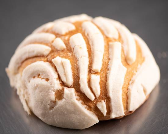 Conchas Vanilla and Chocolate Pan Dulce