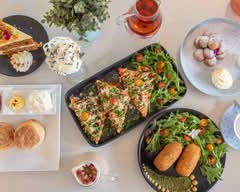 Adore Tea Teahouse & Boutique Woden (Phillip)