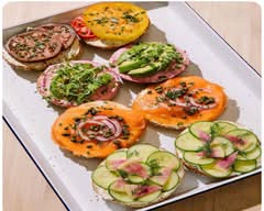 Bagel Lox (Abraham González)