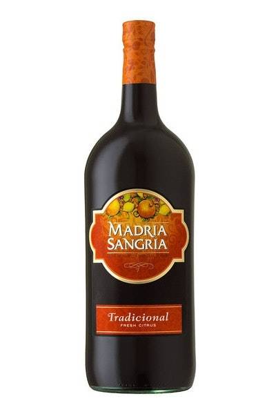 Madria Sangria Tradicional Fresh Citrus Grape Wine (750 ml)