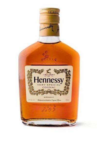 Hennessy V.s Cognac (200ml bottle)
