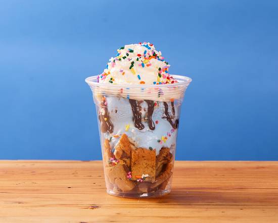 Custom Sundae (2 Scoops)