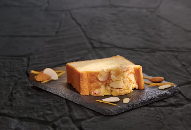 Rebanada de Panqué Naranja Almendra