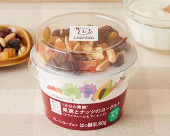 【デザート】◎NL果実とナッツのヨーグルト102g