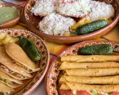 Antojitos Mexicanos Don Nico y Doña Cata