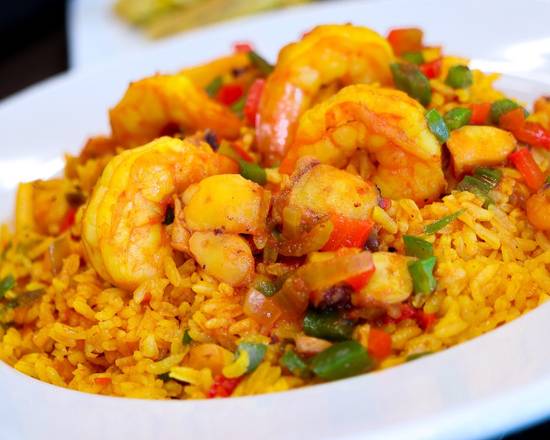 Rice with seafood mix