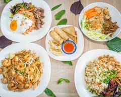 Thai Street Food By Phanie