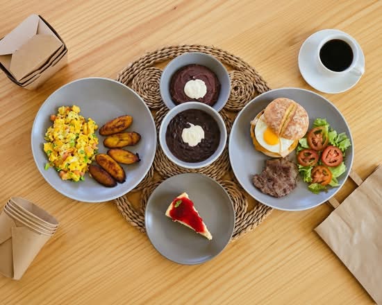 Alena Bistro Cafe