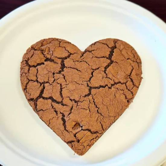 Heart-Shaped Pizza Brownie