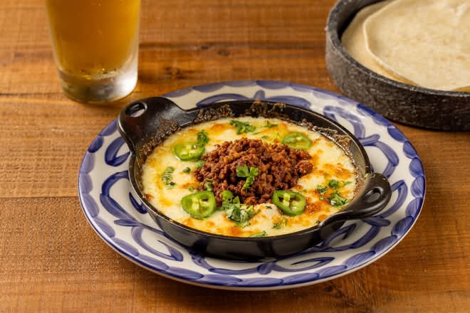 CHORIZO QUESO FUNDIDO