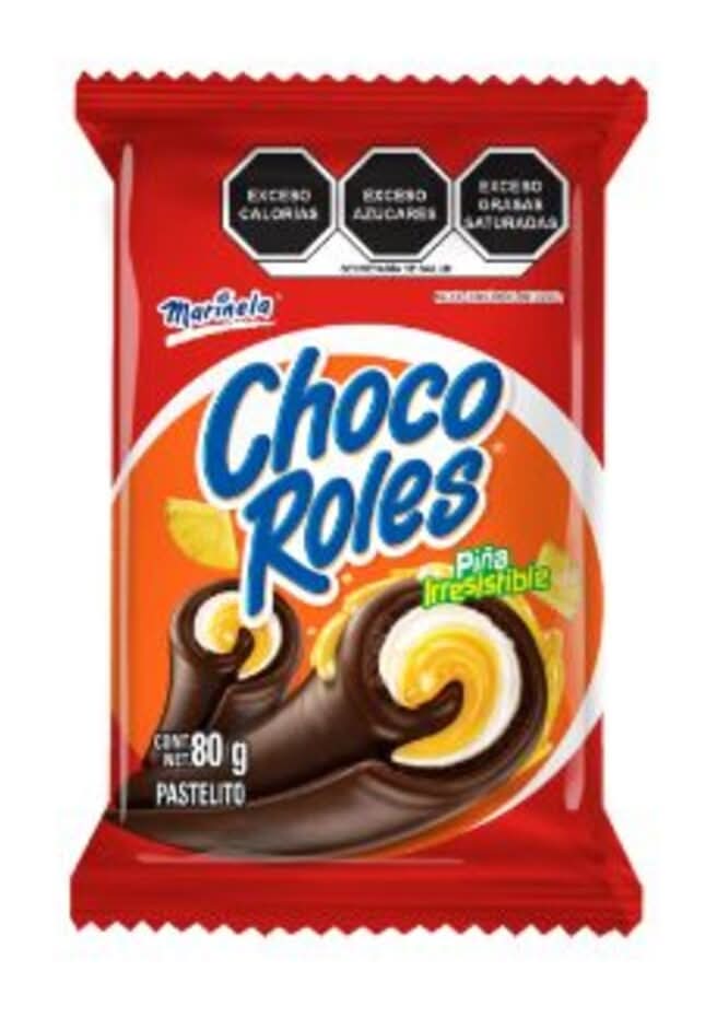 Marinela · Choco roles pastelito con relleno cremoso y cobertura de chocolate, piña irresistible (80 g)