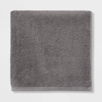 Room Essentials Everyday Oversized Bath Towel, Dark Gray