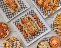 Dépanneur Et Casse-Croûte La Marina (1168 Boulevard Proulx)