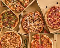 Mr and Mrs Pizza