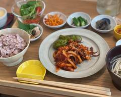 【韓国食堂】ヨロカジキッチン yoRogaji kitchEn