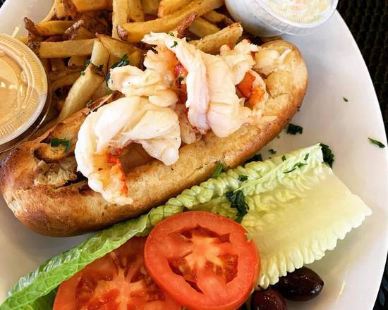 Steamed Lobster Roll