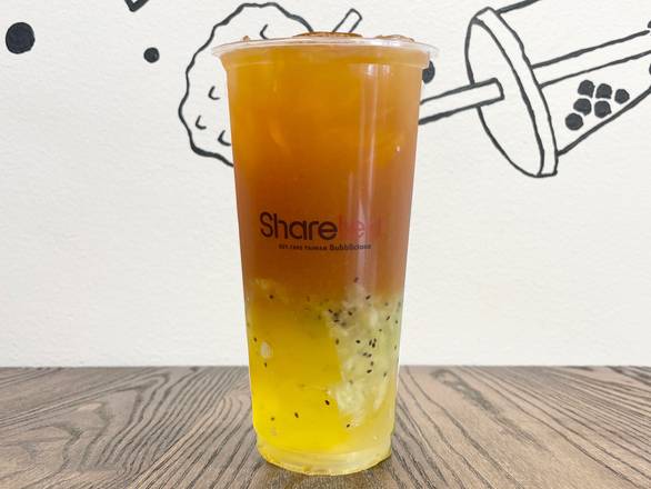 (25) Peach Kiwi Oolong Tea with Aiyu Jelly