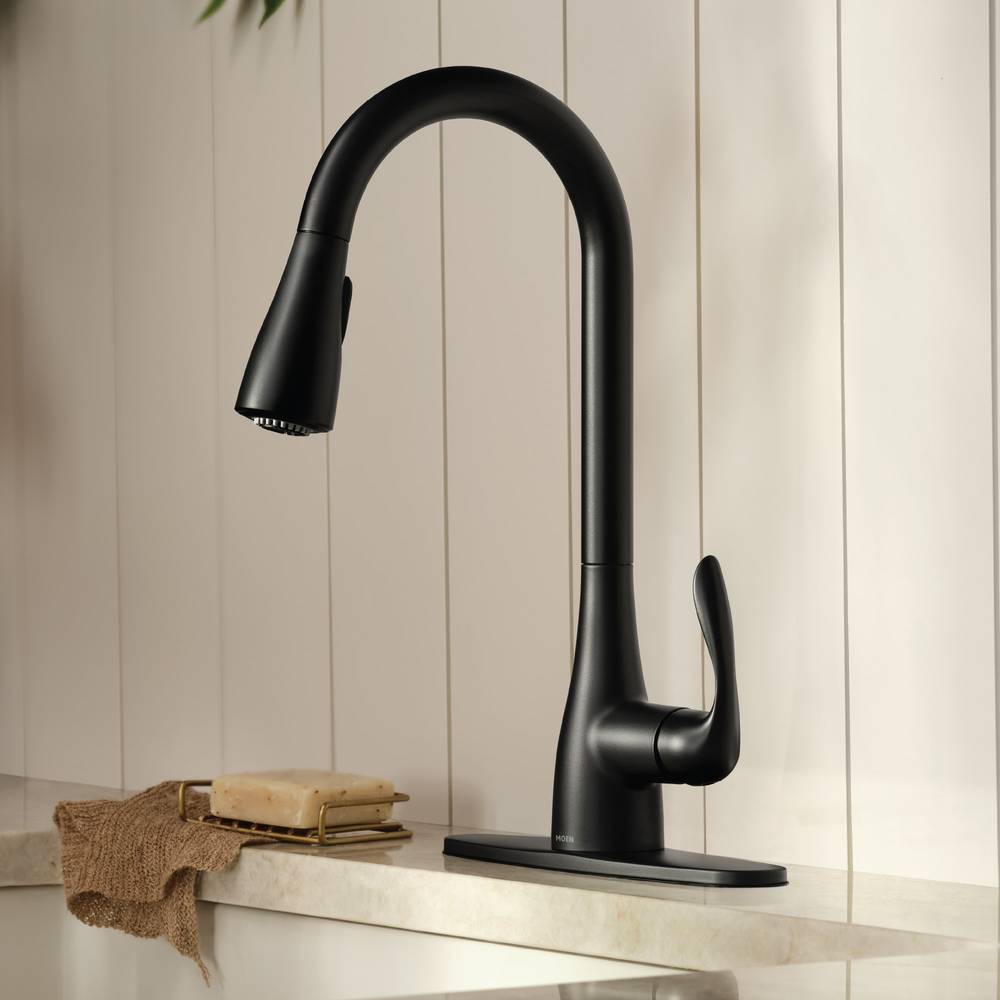 Moen Georgene Matte Black Single Handle Pull-down Kitchen Faucet with Sprayer (Deck Plate Included) | 87912BL