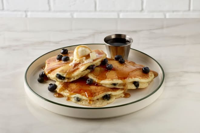 Blueberry Buttermilk Pancake Platter