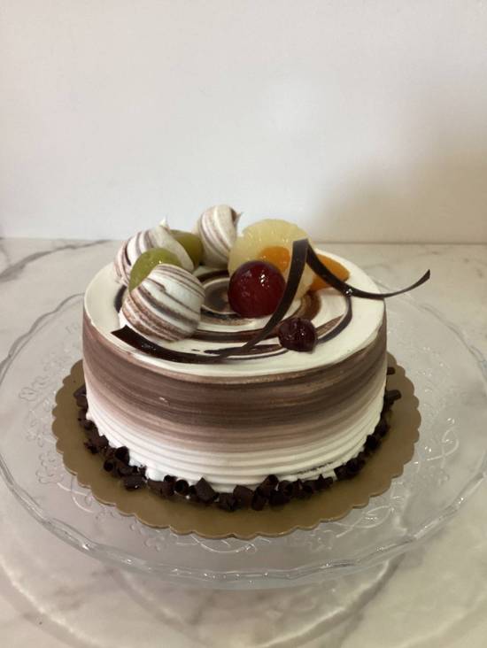 6吋巧克力鮮奶油生日蛋糕