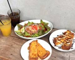 タコライスとフレンチトースト��の店 10°CAFE