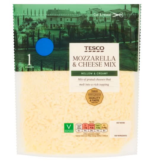 Tesco Grated Mozzarella & Cheese Mix (250g)