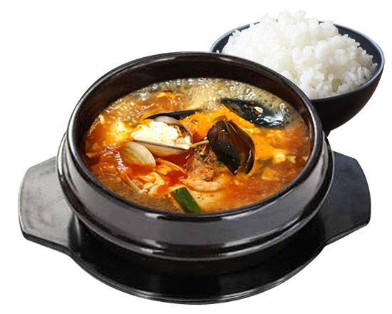 海鮮🦑純豆腐 해물순두부 Seafood Sundubu