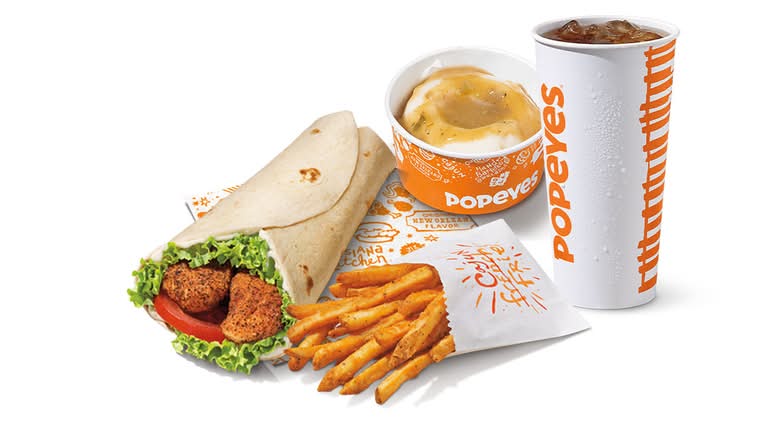 Blackened Chicken Wrap Large Combo