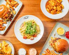 St. Pauli Burger & Noodlehouse