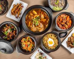 Mr Bao stone pot restaurant 煲大人砂煲王