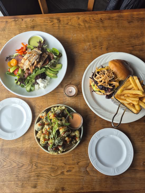 Out Of Bounds Restaurant 