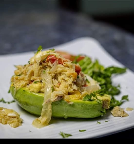 Serenata Stuffed Avocado