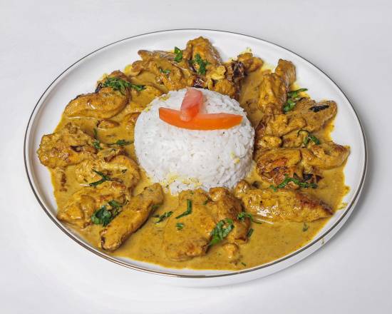 Poulet Curry Au Lait de Coco Et Riz Basmati