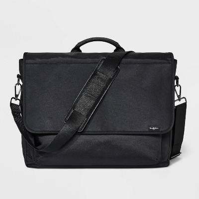 Goodfellow & Co. Men's Messenger Bag, Black