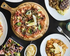 Domuk Pizza & Grill
