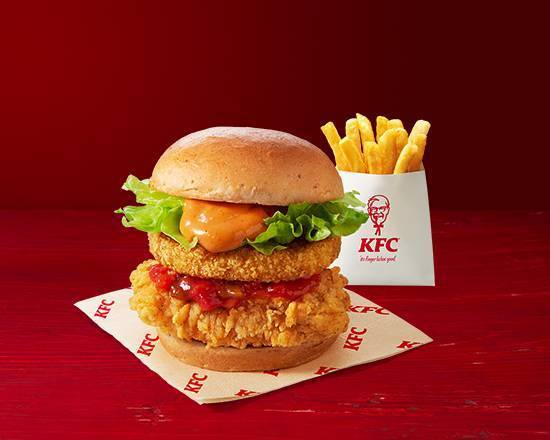 カリホクハッシュのフィレバーガー辛口セット(ドリンク無し) Crispy-Fluffy Hashbrown in Chicken Fillet Burger spicy Combo