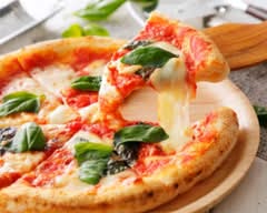 PIZZA Luce （ピッツァ　ルーチェ）