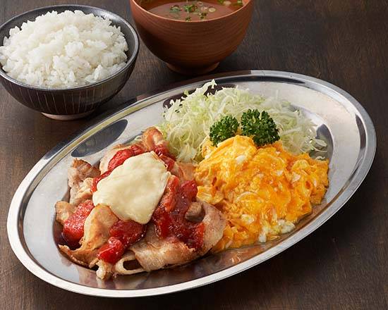トマチーとんたま定食(スープ付き) Tomato & Cheese Grilled Pork & Egg Set Meal (with Soup)