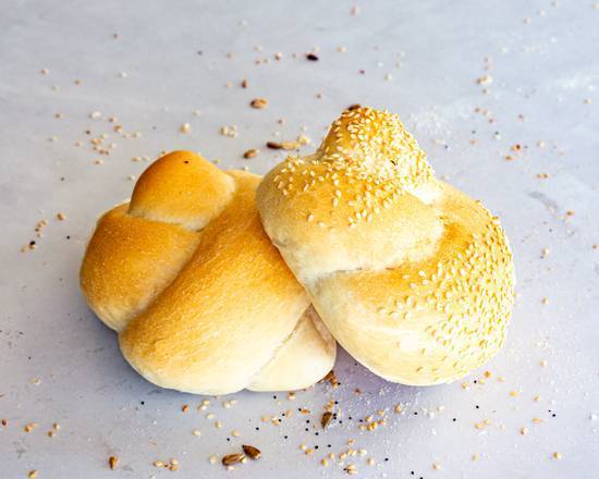 White Knot Roll