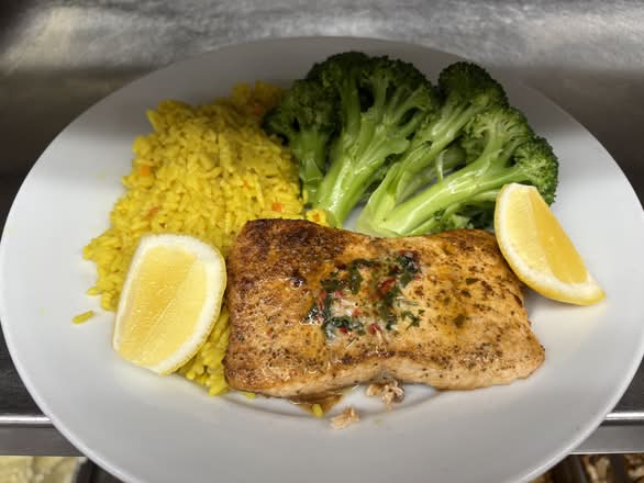 Broiled Salmon
