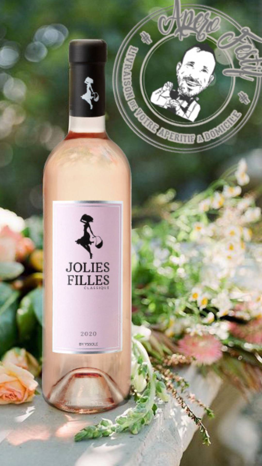 LES JOLIES FILLES