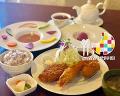 【とんかつ専門店】月夜野庭　銀の月  Tsukiyonotei Ginnotsuki 