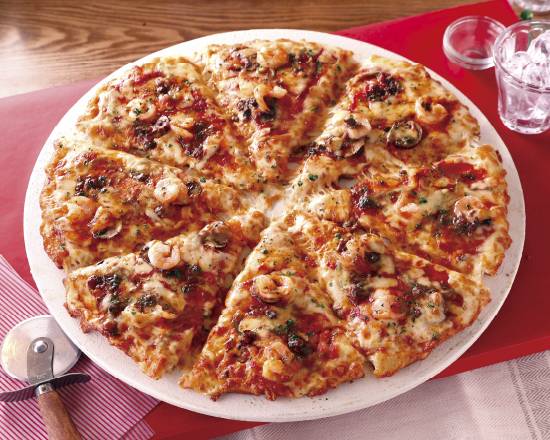 魚介のピザ （クリスピー生地） Seafood Pizza