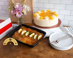 Red Ribbon Bakeshop (5033 N Elston Ave Suite 102L)